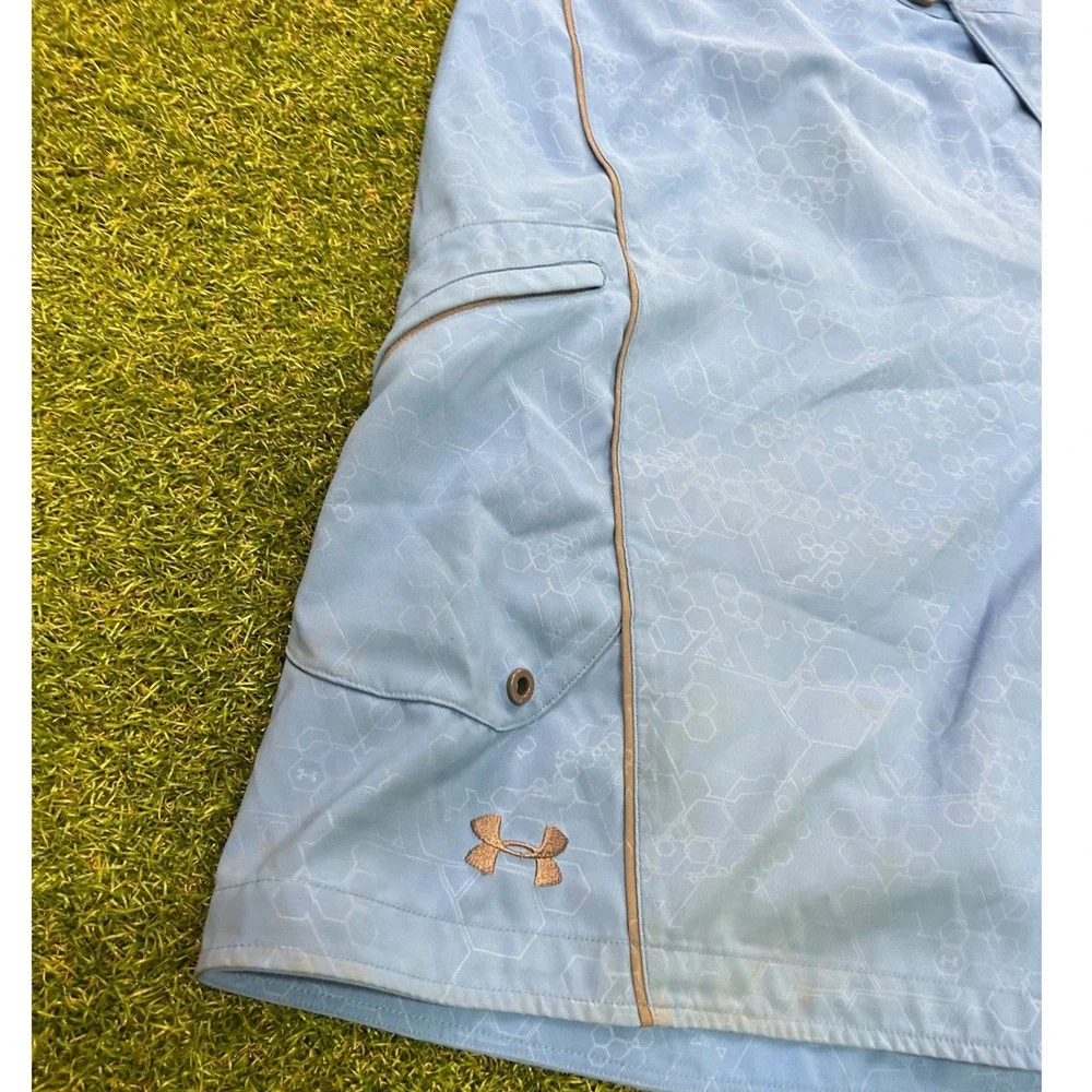 Under Armour Mens Blue Hexagon Pattern Board Shorts Size 38 Cargo Pocket